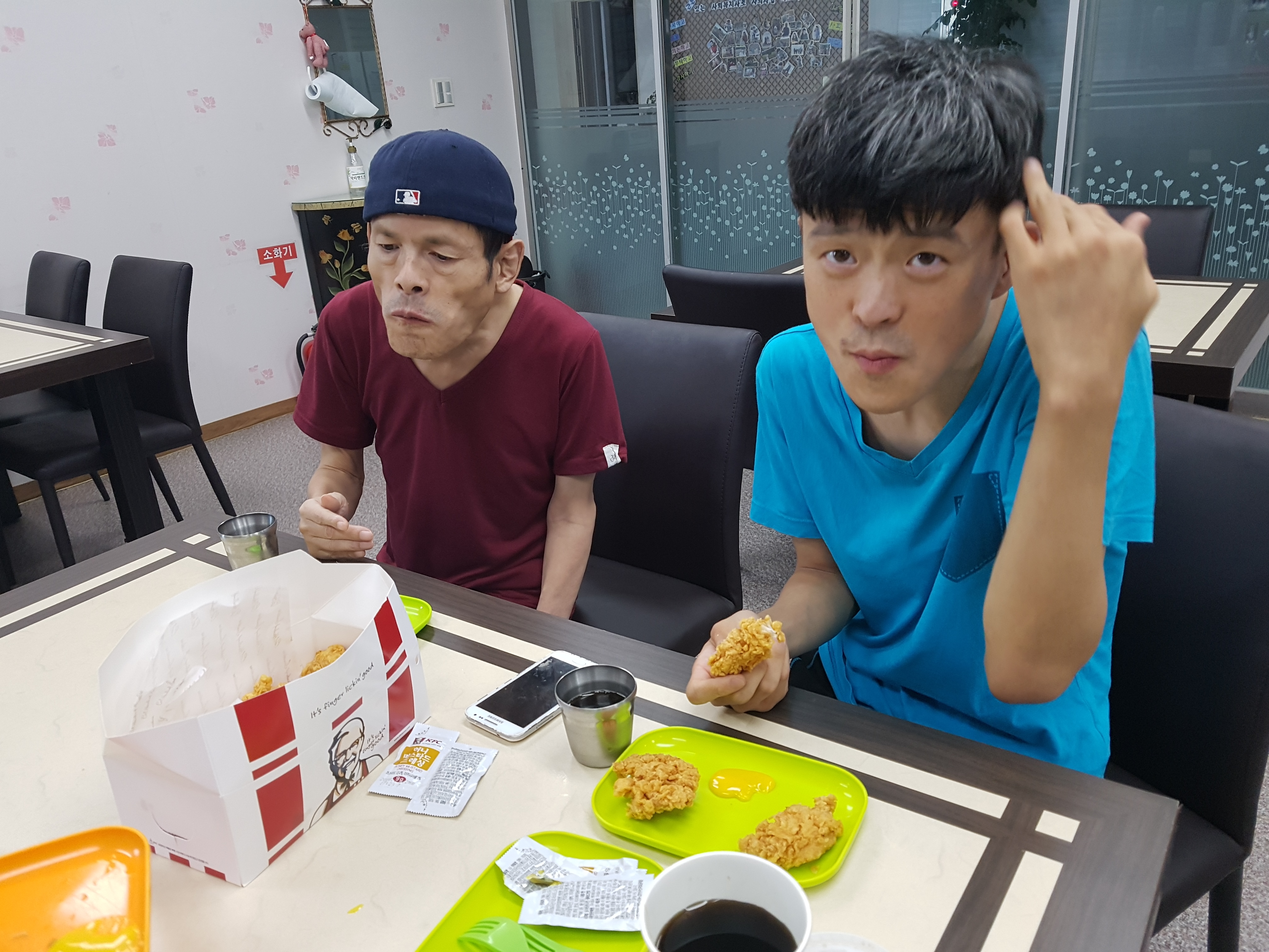 KakaoTalk_20180817_062134116.jpg