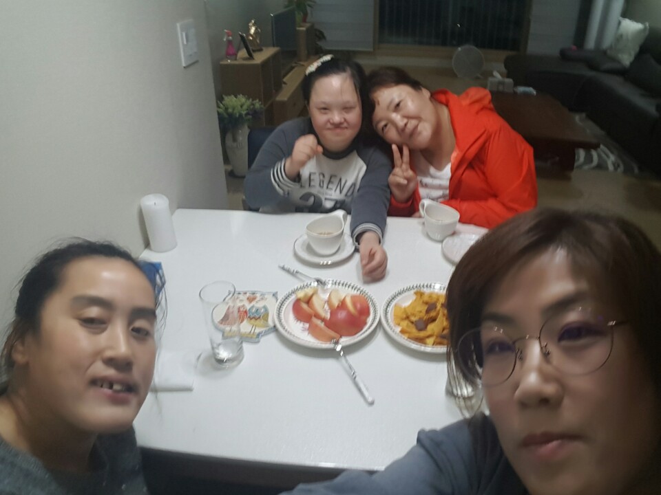 KakaoTalk_20161011_050249232.jpg